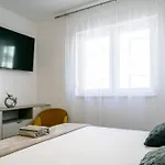 Apartment Luxury Adri With 2 Parking Spots