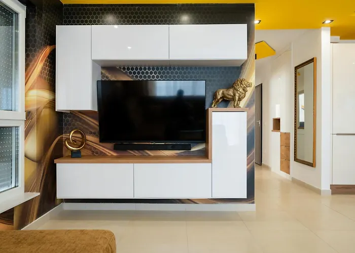 Luxury Adri With 2 Parking Spots Apartman Makarska